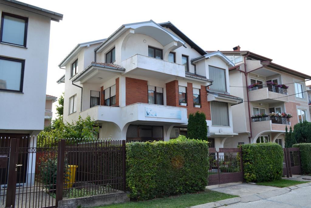 Apartment In Prilep Exteriör bild